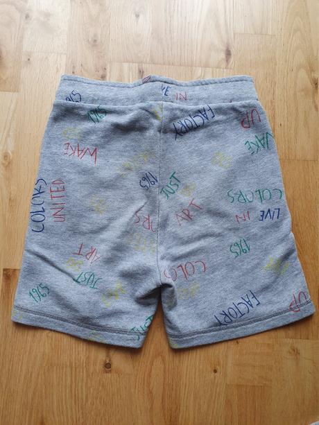 Kraťasy, benetton,134