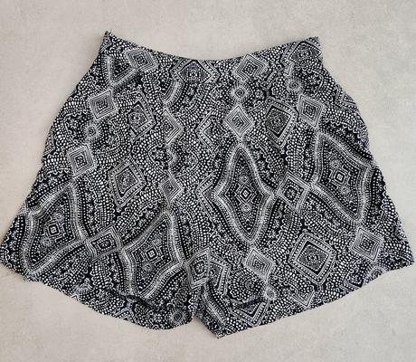 Šortky s vysokým pásom h&m, h&m,xs