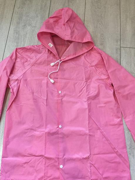 Dievčensky pršiplašť 10-11 rokov, 146