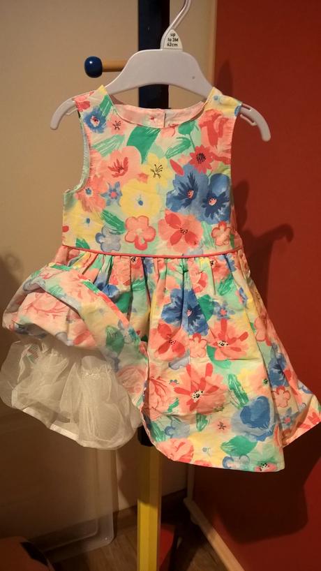 Letné šaty s kvietkami, primark,80