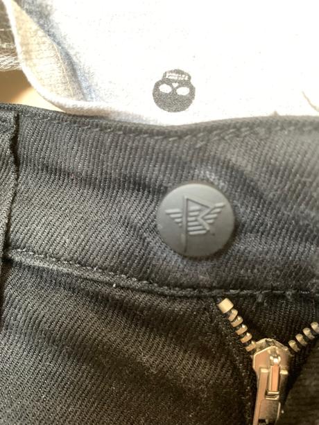 Rifliky armani by rihana, armani,26