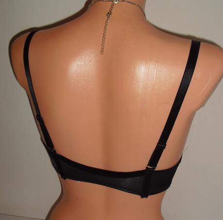 Wonderbra so zapinanim predu, 70c