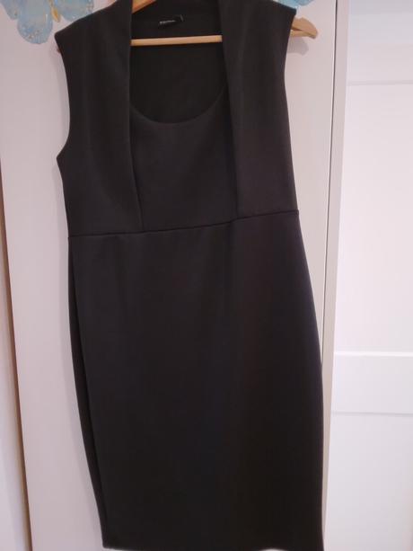Elastické elegantné šaty, bonprix,42