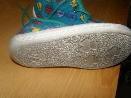 4 pary - v. 22/ 23, 22