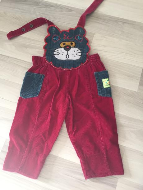 Mencestrove nohavice, 86