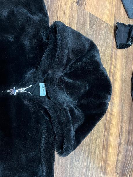 Čierny kozusok, 152