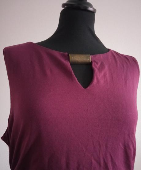 Úpletové šaty, 46