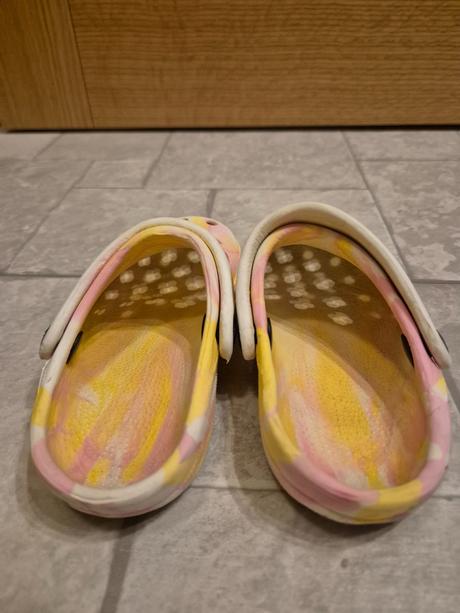 Šľapky žlté 24, 24