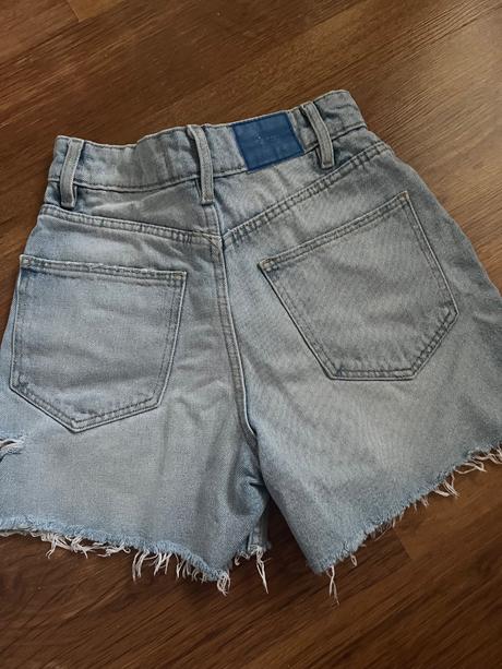 Rifľové kraťasy, sinsay,32