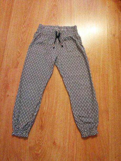 Dievčenské nohavice 116, c&a,116