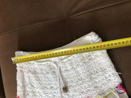 Kvetovana dlha sukna, 34