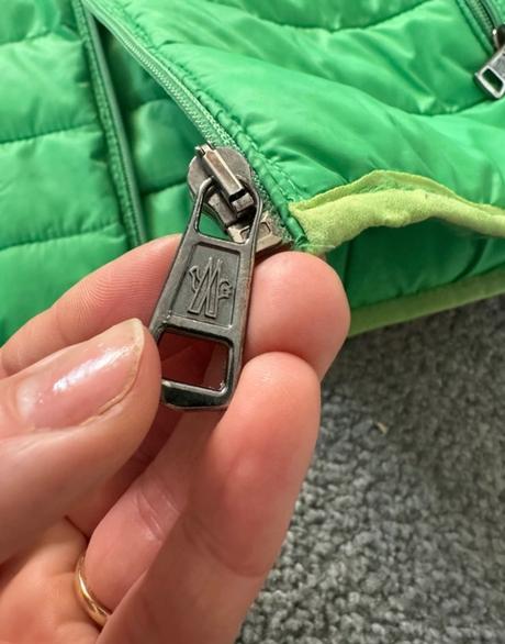 Prechodna vetrovka moncler, s