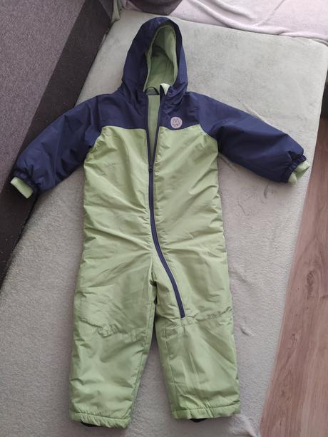 Overal 104, lupilu,104