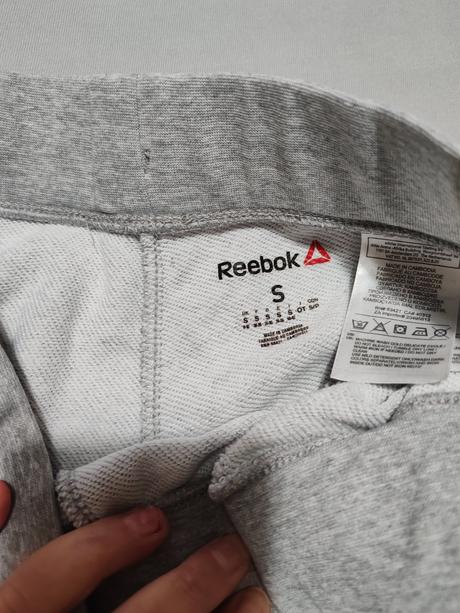Tepláky, reebok,s