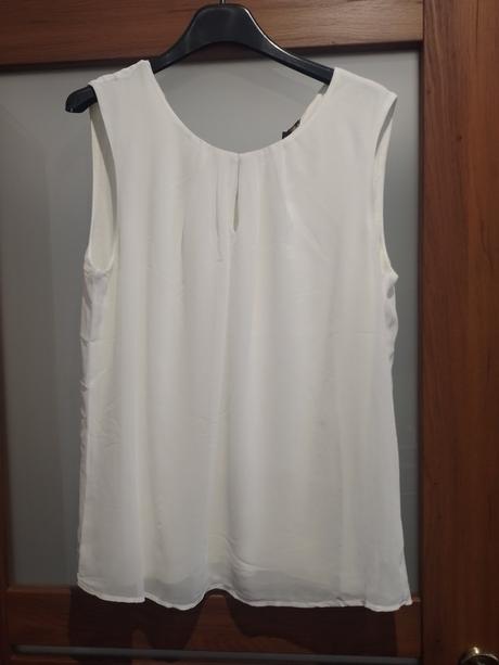 Blúzka s riasenim, 42