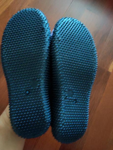 Topánky do vody, lupilu,32