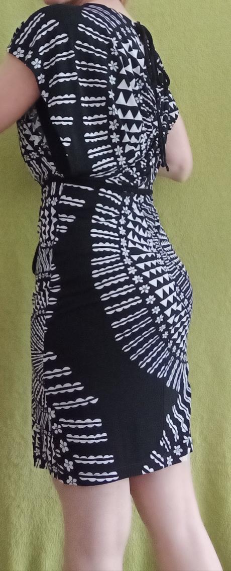 Krásne pohodlné šaty (už s poštovným), s