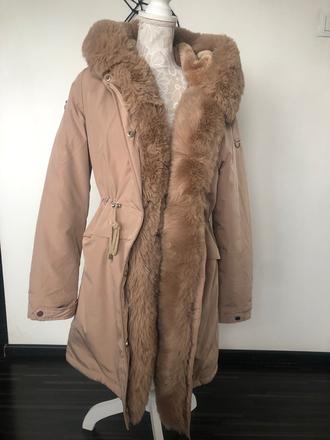 Zimny kabat / akcia, piazza italia,m