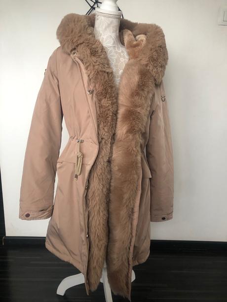 Zimny kabat / akcia, piazza italia,m