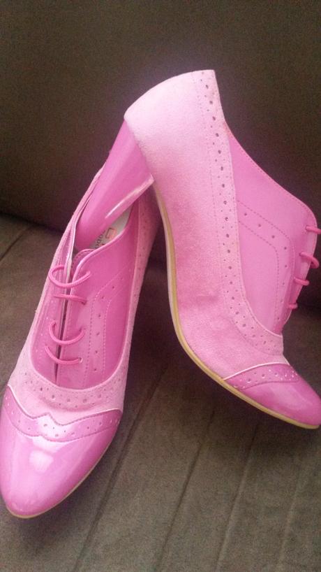 Ružové topánky nenosené made in italy, 37