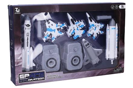 Sada stíhačiek a rakiet do vesmíru space,