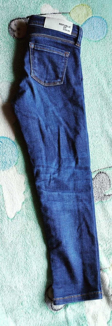 Dievčenské rifle, skiny,110