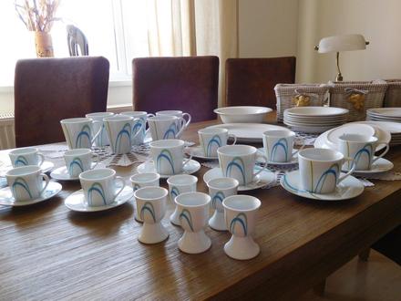 Porcelánová sada na čajík+kapučíno+kávičku-nová, 