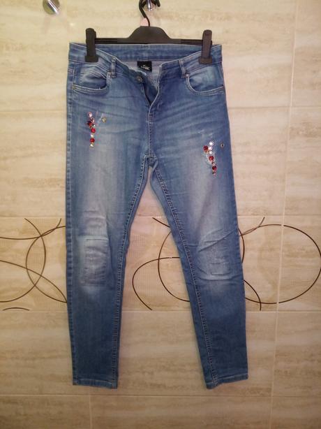 Jeansy, 40