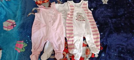 Balík oblečenia dievčatko veľkosť 0-3 mesiace, 50–62