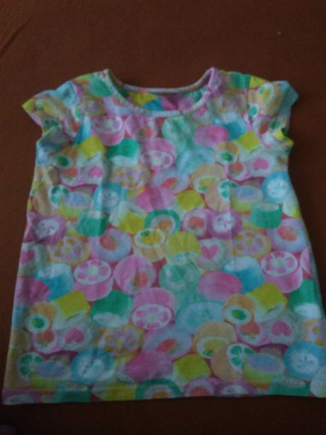 Cukríkové tričko, next,104