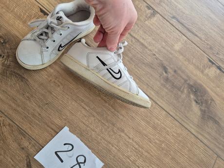 Tenisky, nike,28