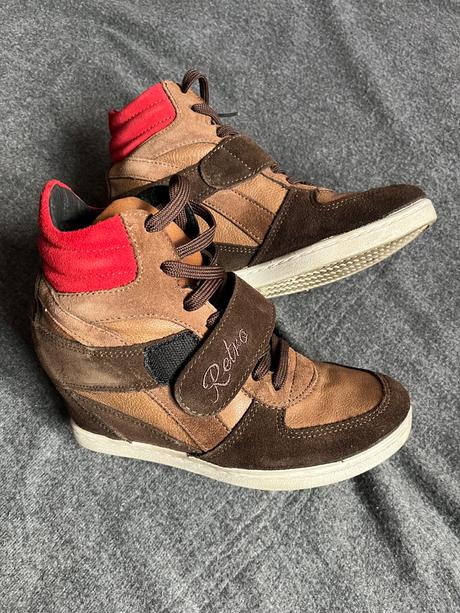 Tenisky na platforme, 38