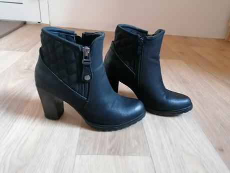 Členkové topánky, 35