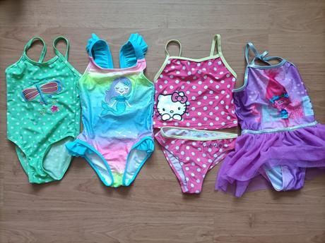 Dievčenské plavky, 104