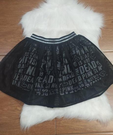 Tylova suknička, reporter,146