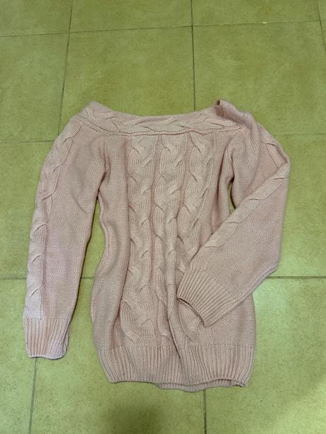 Sveter, s