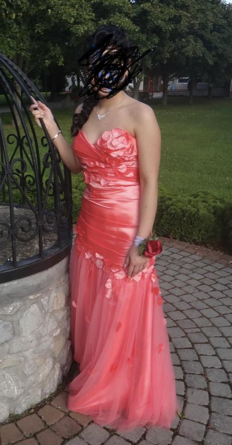 Spoločenské šaty, s