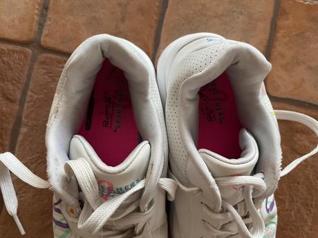 Sketchers tenisky, 35