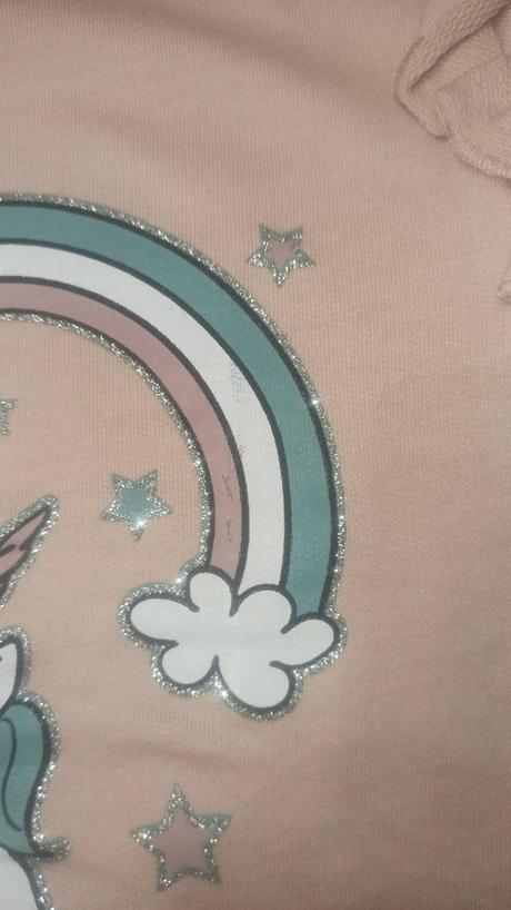 Nove jednorozec tricka a barbie saty, 122–134