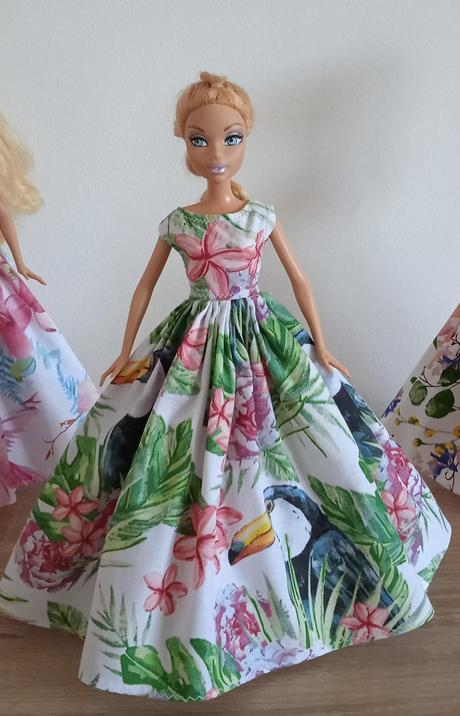 Šaty pre barbie, 
