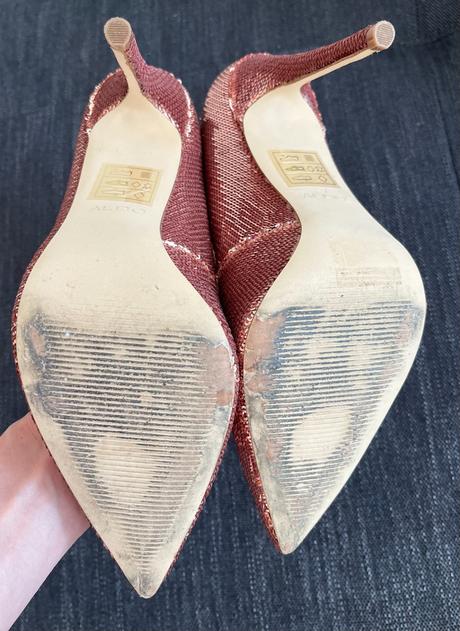 Set spoločenských doplnkov, 