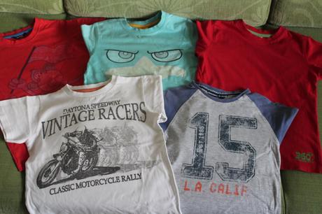 10 tričiek 110/116, 116