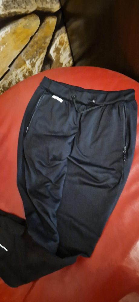 Tepláky 163-172, 164