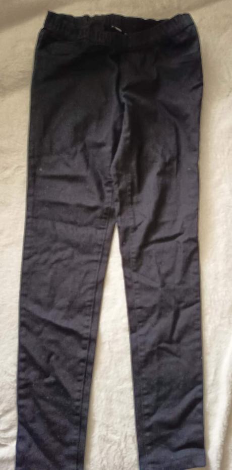 Dzegginsy, esmara,36