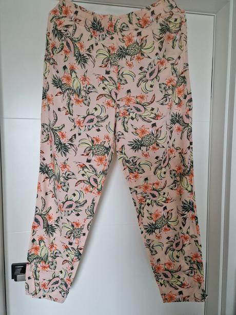 26sp_letne nohavice, teplaky, h&m,40