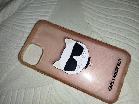 Karl lagerfeld obal na iphone,