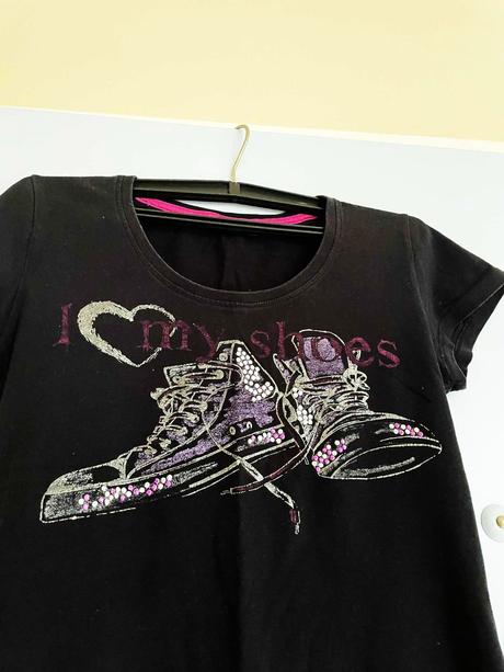 Tričko s aplikáciou tenisiek, m