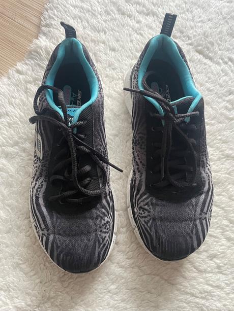 Tenisky so zvieracim motivom skechers, skechers,37