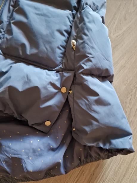 Vetrovka, pompdelux,158