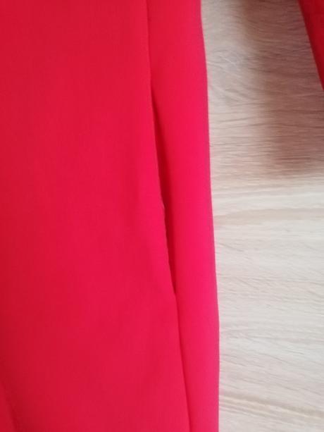 Červené šaty s dlhým rukávom s, reserved,s